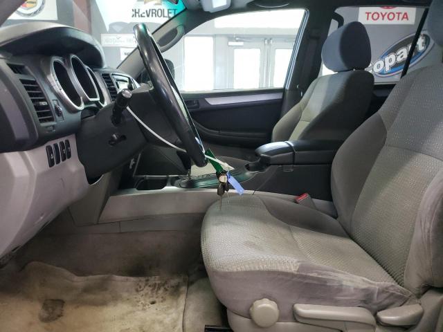 Photo 7 from auction – 2004 TOYOTA 4RUNNER SR with VIN JTEZU14R840019391