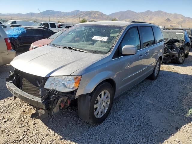 Photo 1 from auction – 2016 CHRYSLER TOWN & COU with VIN 2C4RC1BG2GR186803