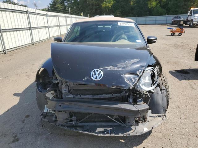 Photo 5 from auction – 2013 VOLKSWAGEN BEETLE with VIN 3VW5X7AT8DM829112