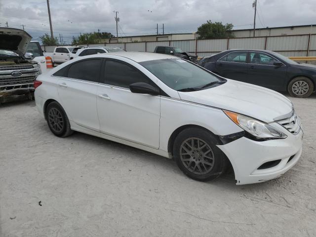 Photo 4 from auction – 2013 HYUNDAI SONATA GLS with VIN 5NPEB4AC9DH581507