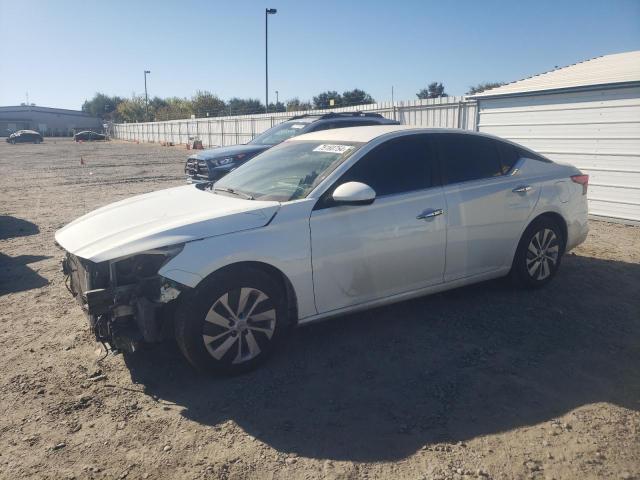 Photo 1 from auction – 2019 NISSAN ALTIMA S with VIN 1N4BL4BV4KC213492