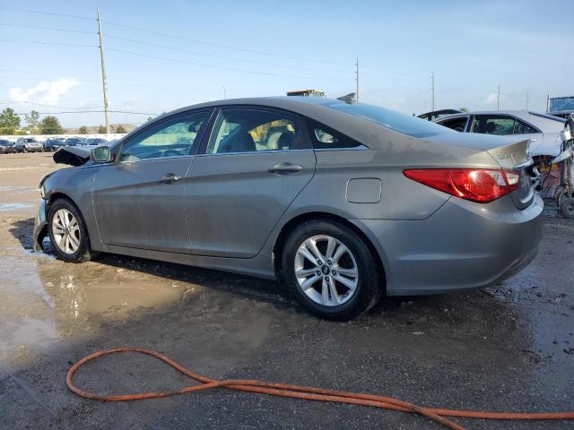 Photo 2 from auction – 2013 HYUNDAI SONATA GLS with VIN 5NPEB4AC1DH687675