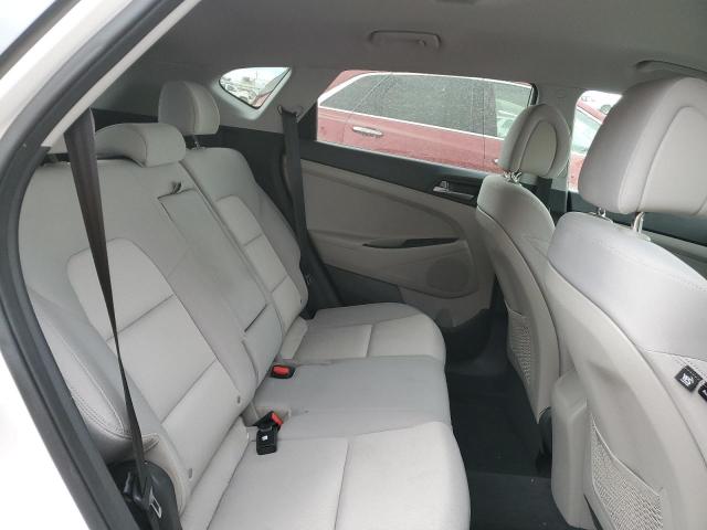 Photo 11 from auction – 2017 HYUNDAI TUCSON LIM with VIN KM8J3CA40HU286172