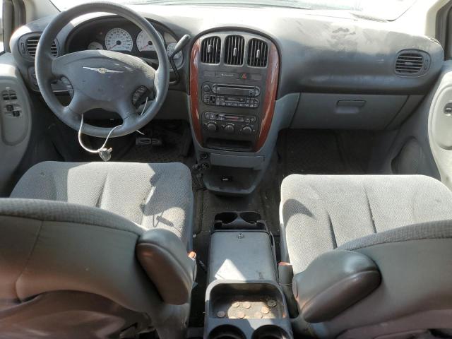 Photo 8 from auction – 2005 CHRYSLER TOWN & COU with VIN 2C4GP44R55R405780