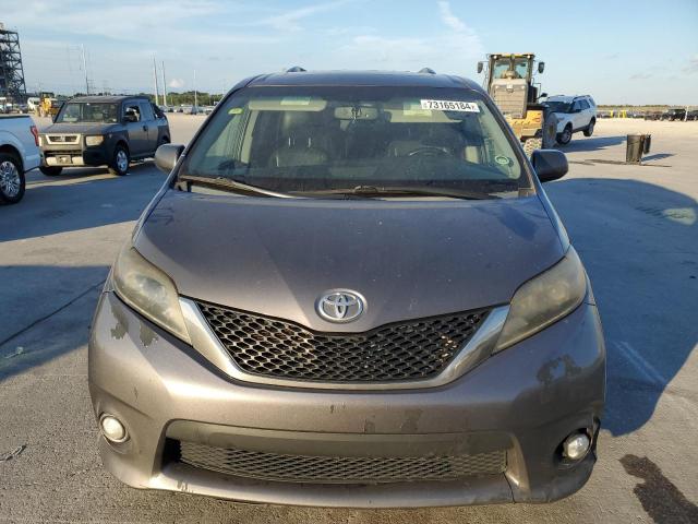 Photo 5 from auction – 2015 TOYOTA SIENNA SPO with VIN 5TDXK3DC3FS651577