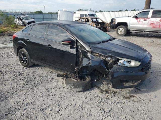 Photo 4 from auction – 2017 FORD FOCUS SE with VIN 1FADP3F23HL233197
