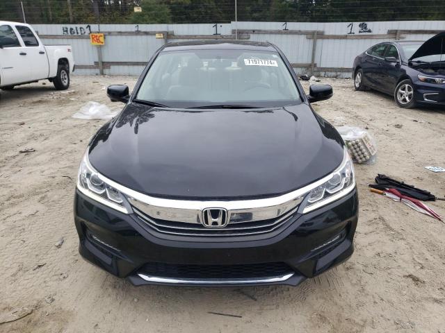 Photo 5 from auction – 2017 HONDA ACCORD EX with VIN 1HGCR2F71HA039187