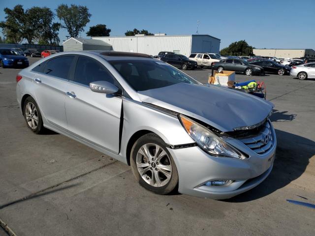 Photo 4 from auction – 2011 HYUNDAI SONATA SE with VIN 5NPEC4AC6BH265329