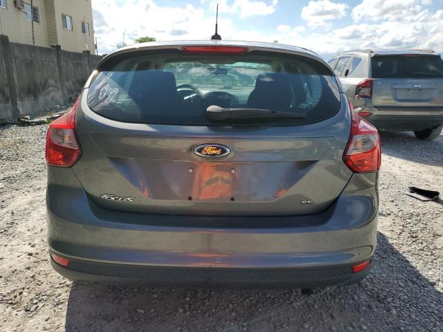 Foto 6 de la subasta – 2014 FORD FOCUS SE con VIN 1FADP3K23EL446085