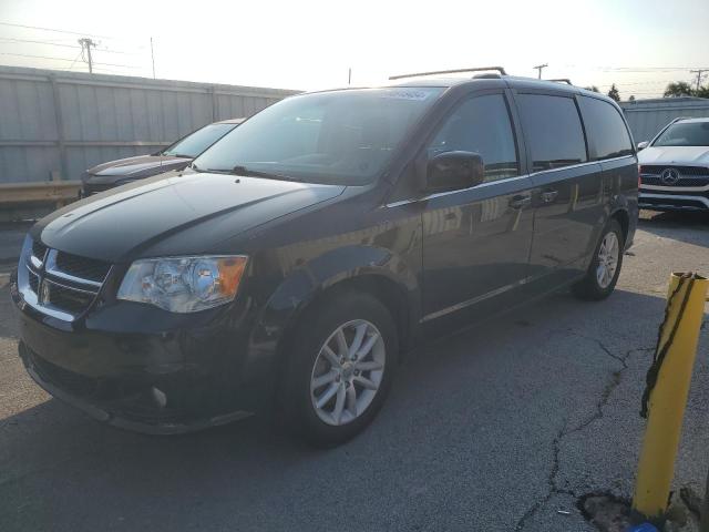 DODGE GRAND CARA 2018 with VIN 2C4RDGCG2JR360648 - Photo from auction