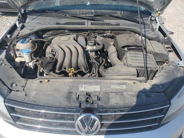 Photo 11 from auction – 2015 VOLKSWAGEN JETTA BASE with VIN 3VW2K7AJ7FM325265