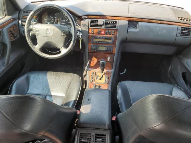Photo 8 from auction – 2001 MERCEDES-BENZ E 320 with VIN WDBJF65JX1B194936