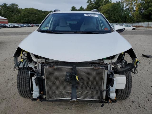 Photo 5 from auction – 2013 TOYOTA RAV4 XLE with VIN JTMRFREV9D5006158