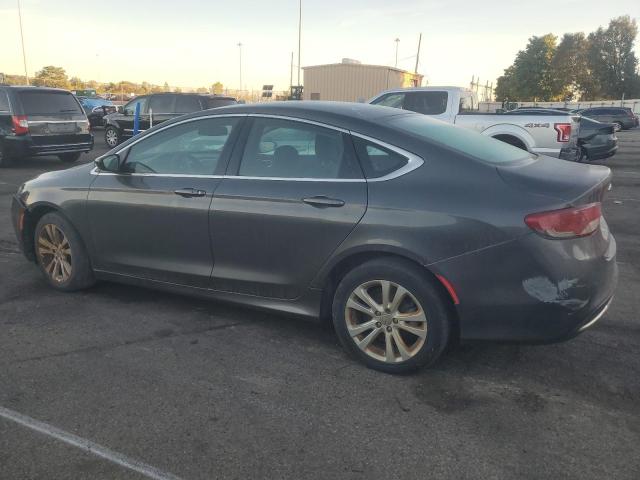 Photo 2 from auction – 2015 CHRYSLER 200 LIMITE with VIN 1C3CCCAB0FN576385
