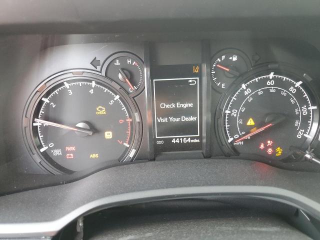 Photo 9 from auction – 2022 TOYOTA 4RUNNER SR with VIN JTEFU5JR1N5275486