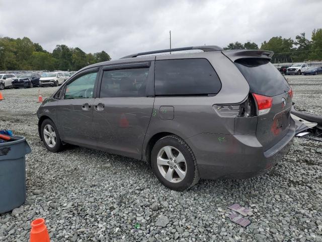 Photo 2 from auction – 2011 TOYOTA SIENNA LE with VIN 5TDKK3DC5BS169133