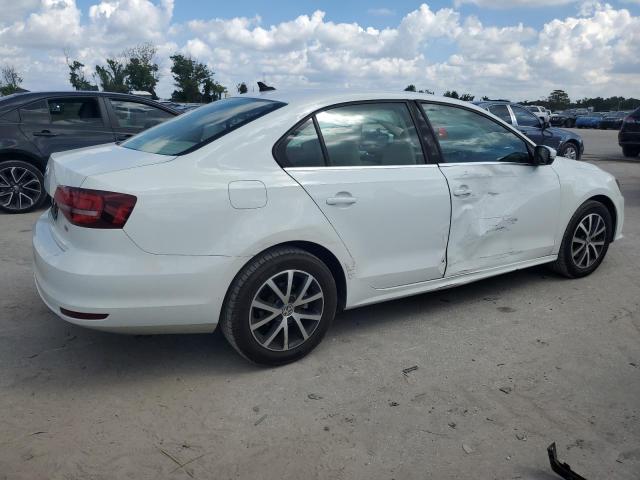 Photo 3 from auction – 2017 VOLKSWAGEN JETTA SE with VIN 3VWDB7AJ7HM362845