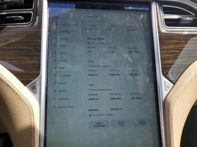 Photo 9 from auction – 2015 TESLA MODEL S with VIN 5YJSA1E22FF108555