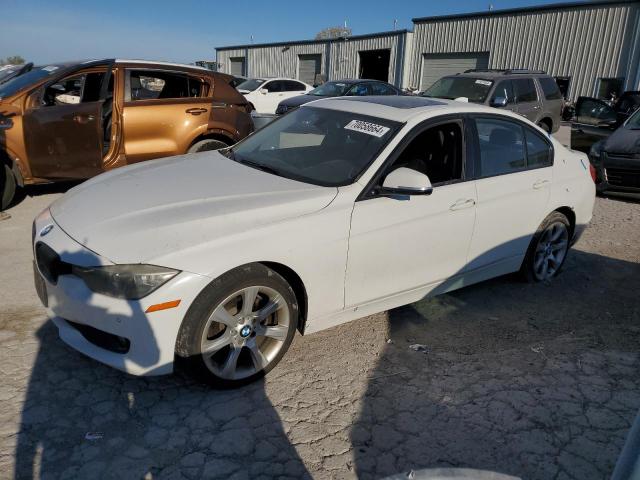 BMW 320 I 2015 مع رقم تعريف المركبة WBA3B1G50FNT06171 - صورة من المزاد