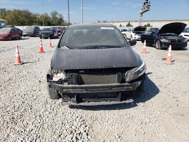 Photo 5 from auction – 2017 KIA FORTE LX with VIN 3KPFK4A78HE100986