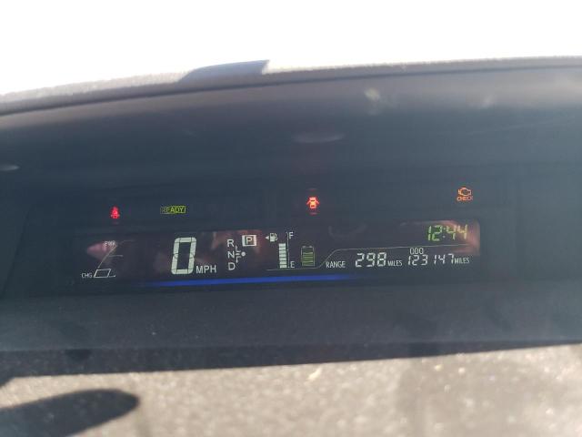 Photo 9 from auction – 2013 TOYOTA PRIUS V with VIN JTDZN3EUXD3255328