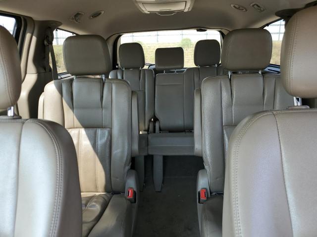 Photo 10 from auction – 2012 CHRYSLER TOWN & COU with VIN 2C4RC1CGXCR412661