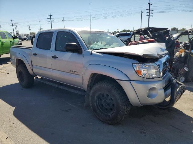 Photo 4 from auction – 2011 TOYOTA TACOMA DOU with VIN 3TMLU4EN9BM070254