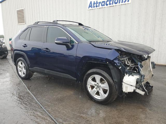 Photo 4 from auction – 2019 TOYOTA RAV4 XLE with VIN 2T3W1RFV2KW014172
