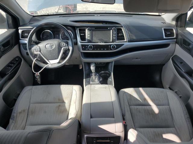 Photo 8 from auction – 2017 TOYOTA HIGHLANDER with VIN 5TDBZRFH6HS432830