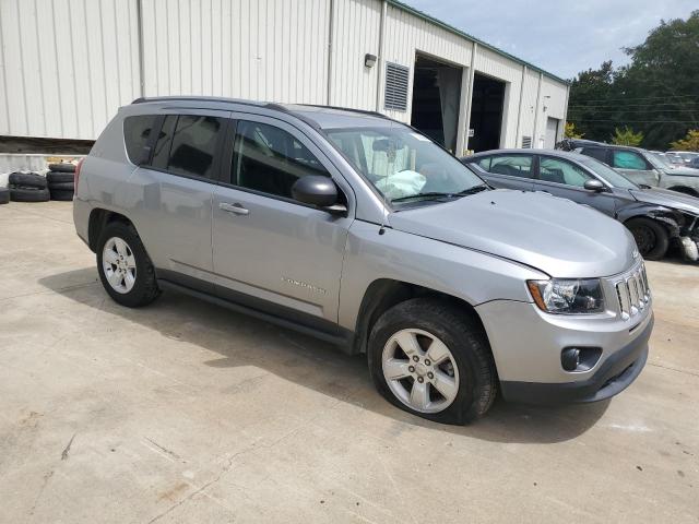 Photo 4 from auction – 2017 JEEP COMPASS SP with VIN 1C4NJCBA4HD185927