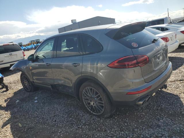 Photo 2 from auction – 2017 PORSCHE CAYENNE S with VIN WP1AB2A29HLA52651