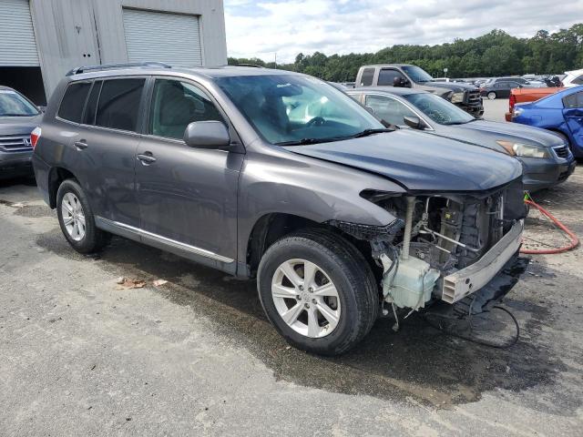 Photo 4 from auction – 2011 TOYOTA HIGHLANDER with VIN 5TDZK3EH8BS024404