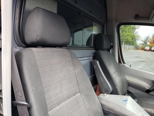 Photo 11 from auction – 2015 FREIGHTLINER SPRINTER 2 with VIN WDYPE8CC6FP165009