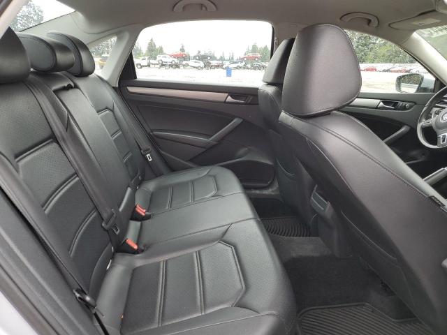 Photo 10 from auction – 2015 VOLKSWAGEN PASSAT S with VIN 1VWAT7A37FC097215