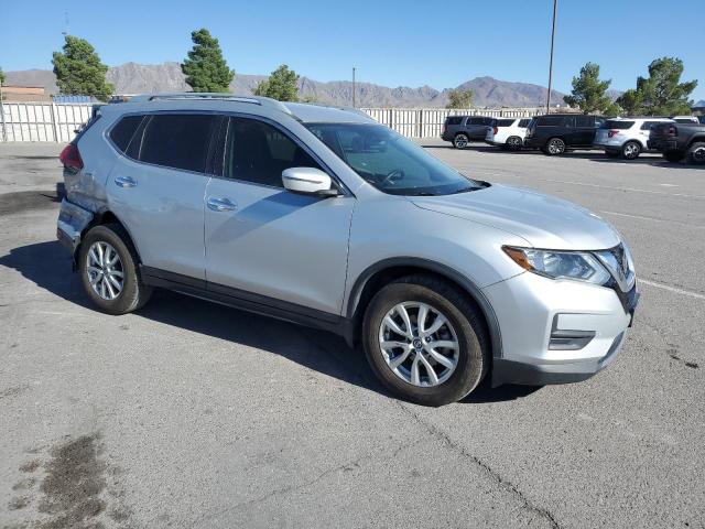 Photo 4 from auction – 2019 NISSAN ROGUE S with VIN 5N1AT2MT1KC759040