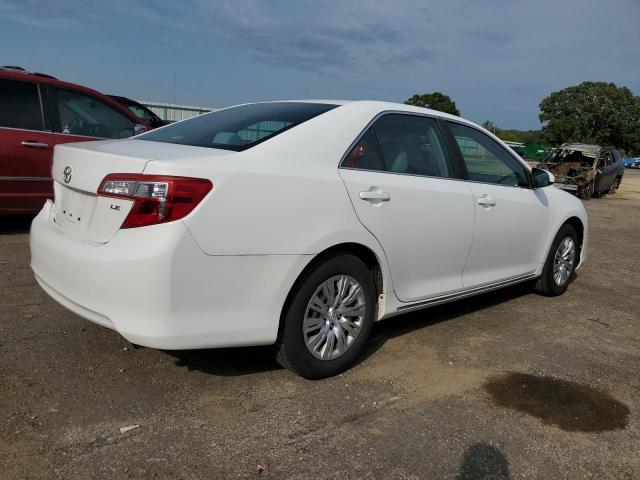 Photo 3 from auction – 2014 TOYOTA CAMRY L with VIN 4T4BF1FK4ER338377