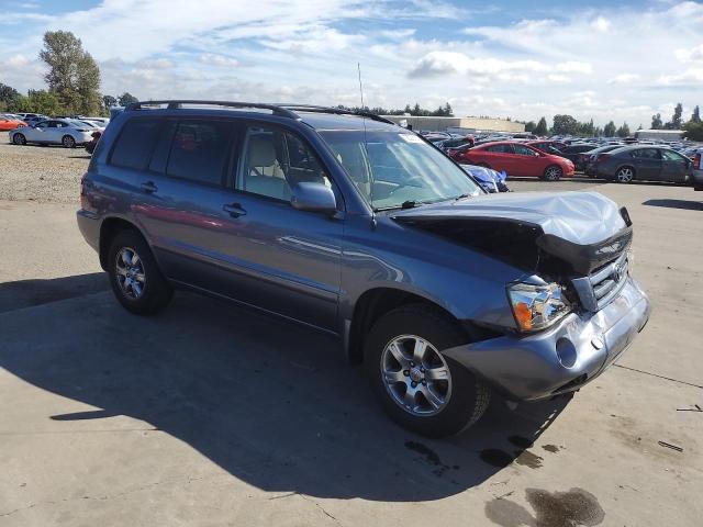 Photo 4 from auction – 2004 TOYOTA HIGHLANDER with VIN JTEGP21A640022969
