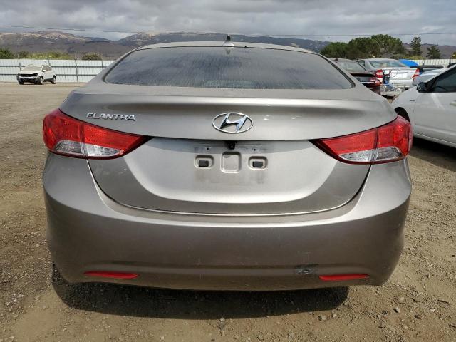 Photo 6 from auction – 2013 HYUNDAI ELANTRA GL with VIN 5NPDH4AE3DH230751