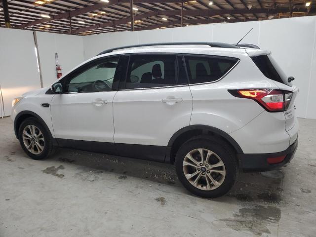 Photo 2 from auction – 2018 FORD ESCAPE SE with VIN 1FMCU0GD4JUC63141