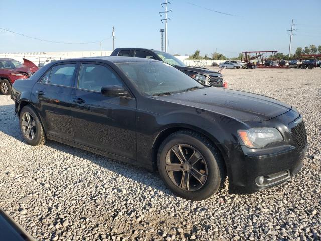 Photo 4 from auction – 2014 CHRYSLER 300 S with VIN 2C3CCABG9EH361237
