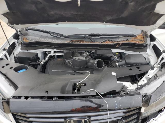 Photo 11 from auction – 2021 HONDA RIDGELINE with VIN 5FPYK3F11MB015460