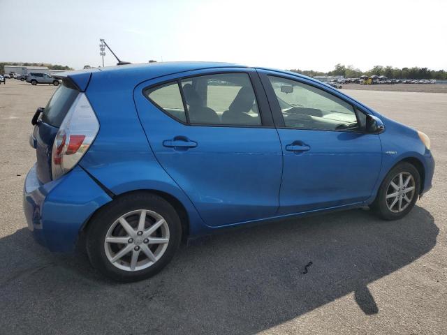 Photo 3 from auction – 2013 TOYOTA PRIUS C with VIN JTDKDTB34D1040491