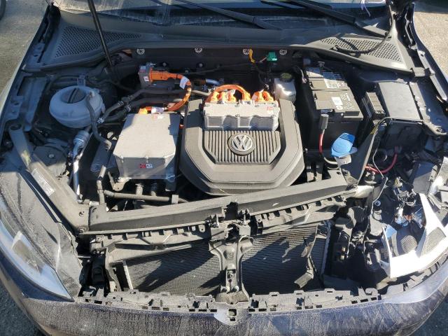 Photo 11 from auction – 2016 VOLKSWAGEN E-GOLF SE with VIN WVWKP7AU8GW912431