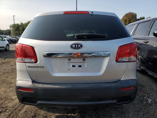 Photo 6 from auction – 2013 KIA SORENTO LX with VIN 5XYKTCA64DG316649