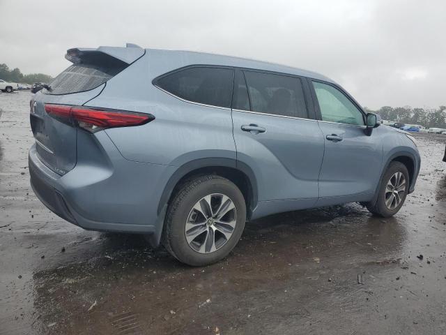 Photo 3 from auction – 2021 TOYOTA HIGHLANDER with VIN 5TDGZRBH1MS135745