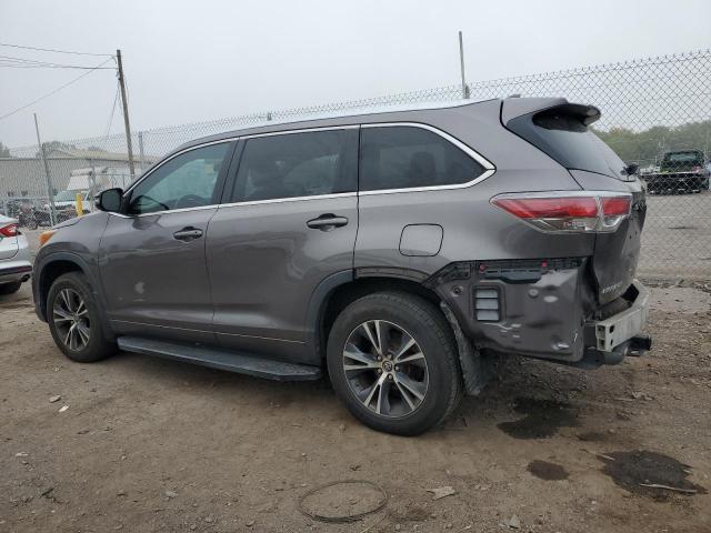 Photo 2 from auction – 2016 TOYOTA HIGHLANDER with VIN 5TDJKRFH5GS264158
