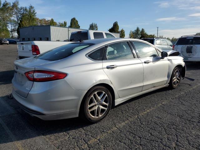 Photo 3 from auction – 2013 FORD FUSION SE with VIN 3FA6P0HR1DR236306