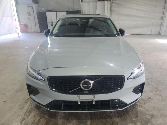 Photo 5 from auction – 2025 VOLVO S60 CORE with VIN 7JRL12GJ5SG362633