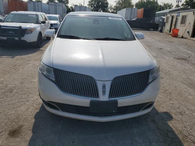 Photo 5 from auction – 2014 LINCOLN MKT with VIN 2LMHJ5AT8EBL54814
