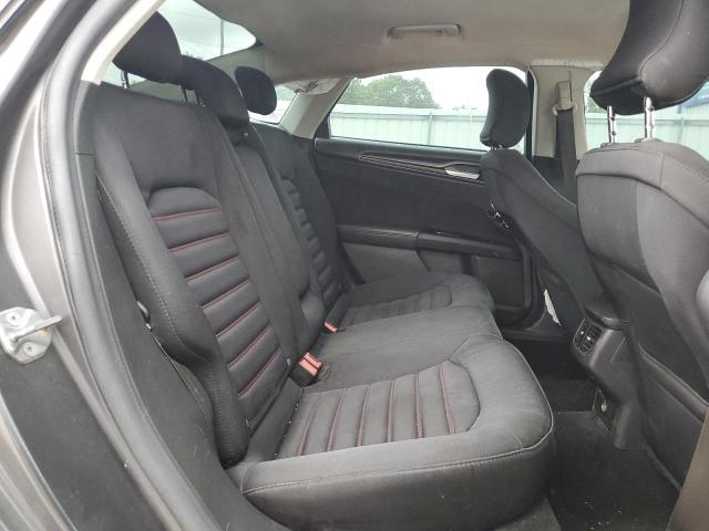 Photo 10 from auction – 2016 FORD FUSION SE with VIN 3FA6P0H70GR121425